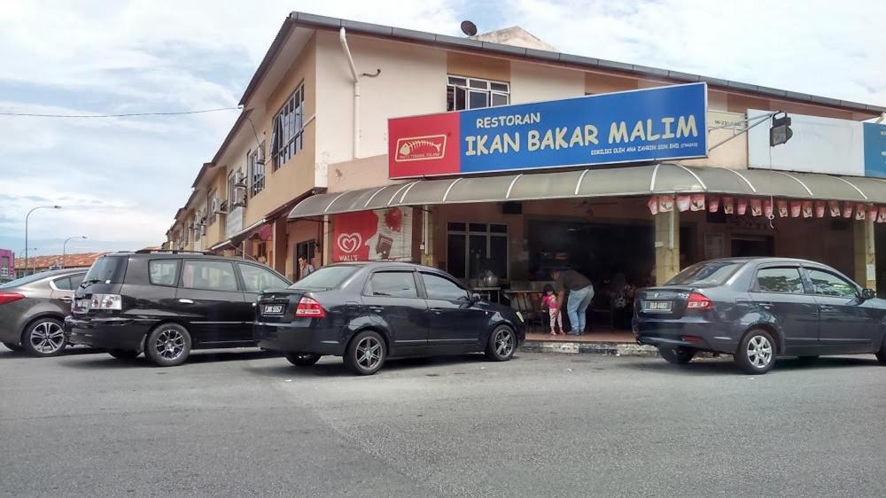 Homestay De Mitc Melaka Exteriör bild