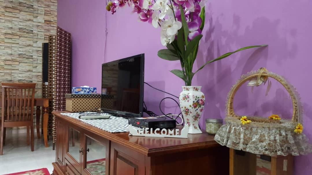 Homestay De Mitc Melaka Exteriör bild