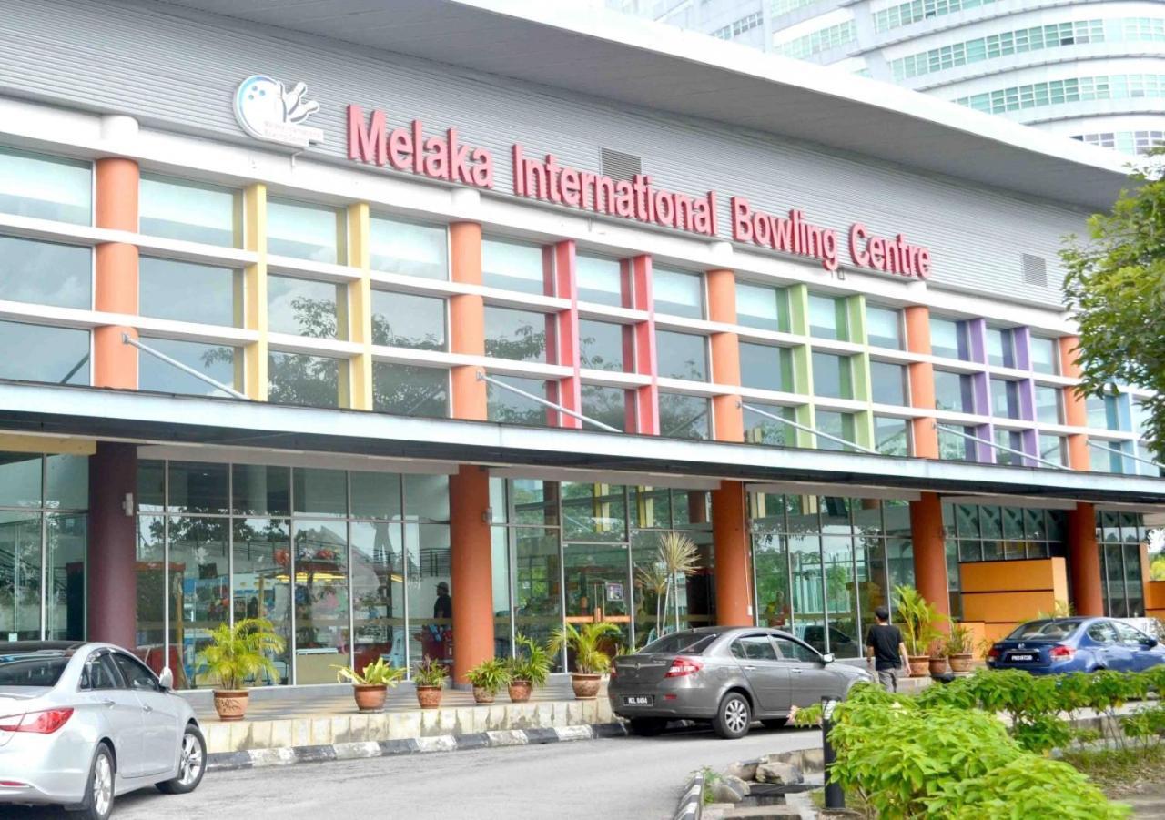 Homestay De Mitc Melaka Exteriör bild
